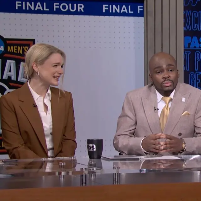 Pam Bondi, (Ashley Padilla) fired this week as U.S. attorney general, gets equal time on an NCAA sketch on “S.N.L.” after Charles Barkley (Kenan Thompson, far right), repeatedly drifting off topic, insults her job performance. He and Kenny Smith, (Kam Patterson, center) counsel her.